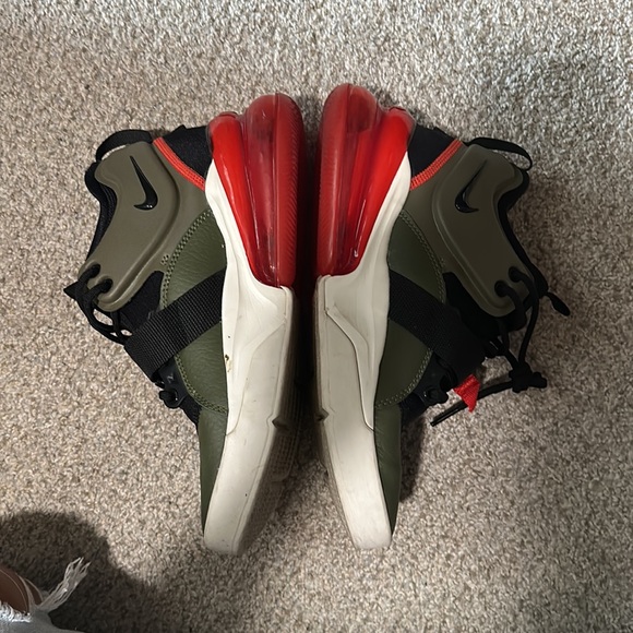 nike airforce 270 used great condition. Boys 5.5 woman’s 7 - Picture 3 of 6